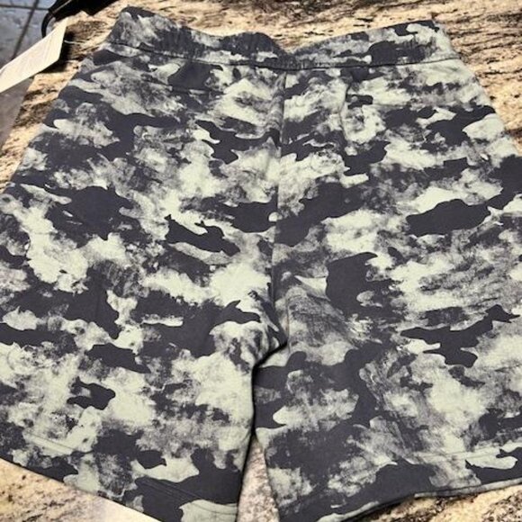 Loungeful High-Rise Short 7" Heritage Camo Wash WP Blue Multi - Picture 3 of 3